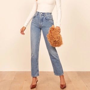 NWT Cynthia High Rise Straight Jeans